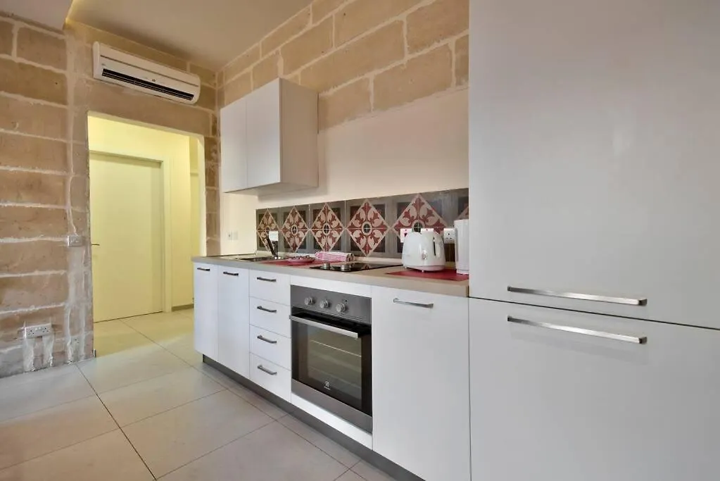 Vallettastay - Lucky Star Two Bedroom Apartment 203  Valletta